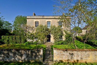 Property on Crown Road, OX5 1AG