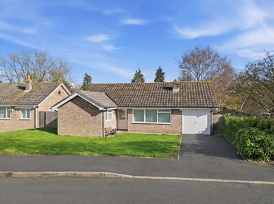 Property on Coltsfoot Close, CB8 8UP