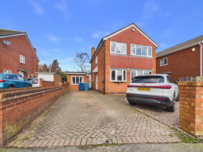 Property on Wallheath Crescent, WS9 9HS