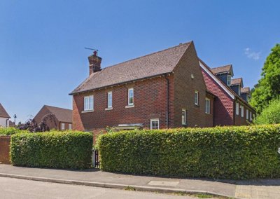 Property on Orlestone View, TN26 2LB