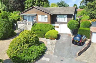 Property on TN9 1LW