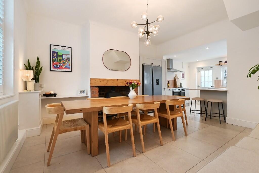 Terraced House