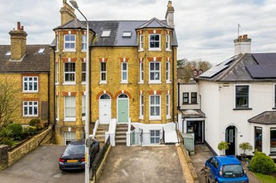 Property on Dartford Road, TN13 3TE