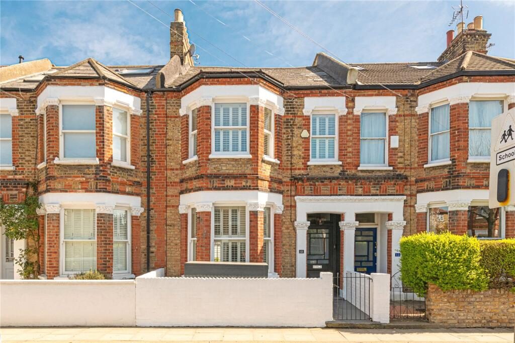 Terraced House