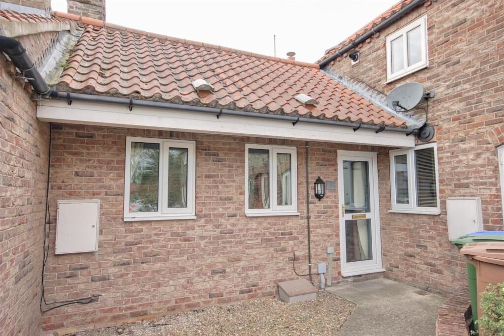 Terraced House