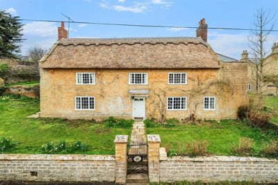 Property on Higher Street, DT6 3HZ