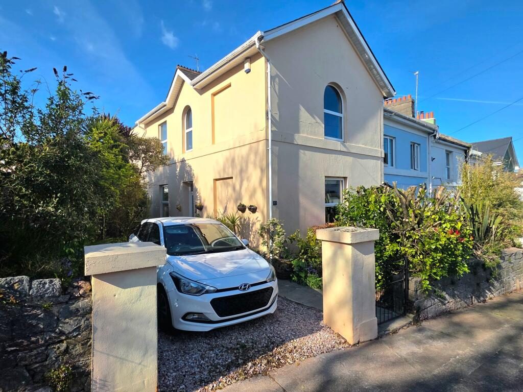 Terraced House