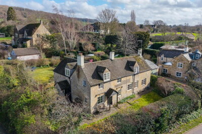 Property on Footbridge, GL54 5JG