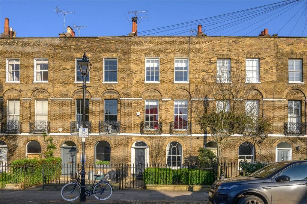 Terraced House