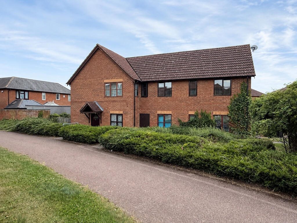 Property main image