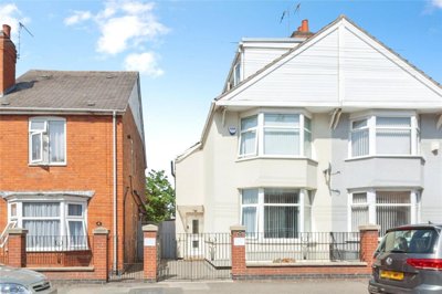 Property on Gwendolen Road, LE5 5FE
