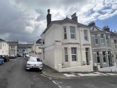 Property on PL4 8SR