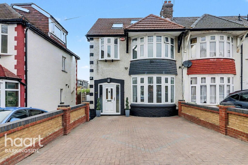 Terraced House