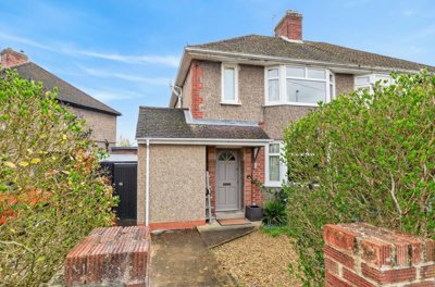Property on Marston Road, OX3 0JG