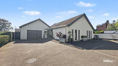 Property on Poplar Grove, NG19 0HN