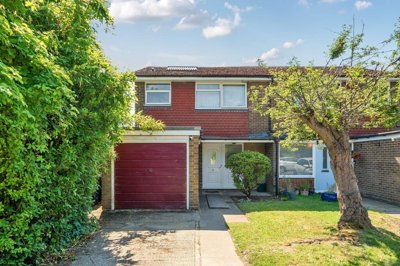 Property on St Stephens Close, GU27 1NT