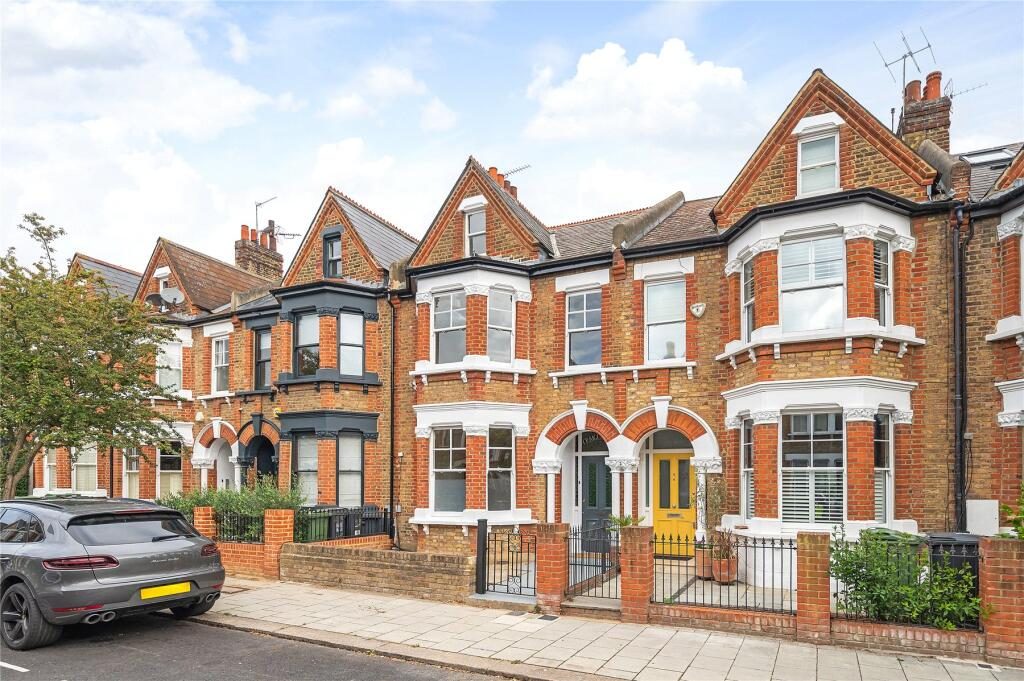 Terraced House