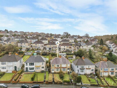 Property on Gwynedd Avenue, SA2 0XR