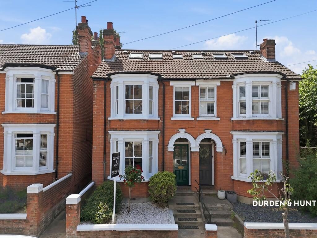 Property main image
