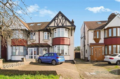 Property on Watford Way, NW4 4UY
