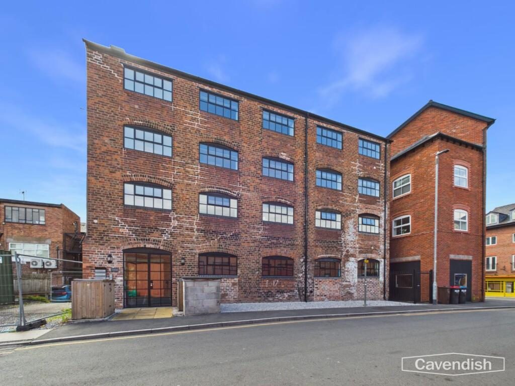 Property main image
