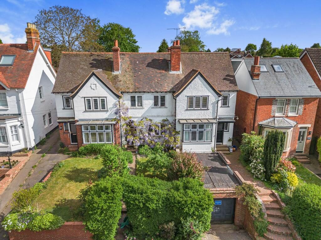 Terraced House