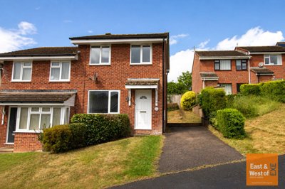 Property on Stoke Valley Road, EX4 5EY