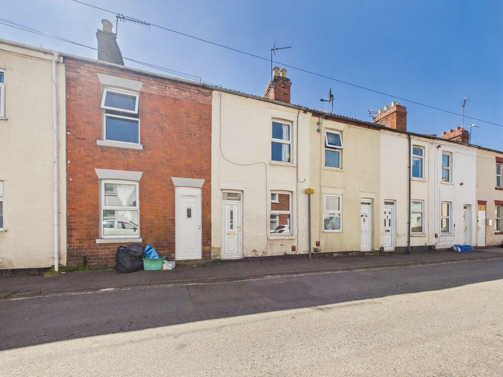 Property main image