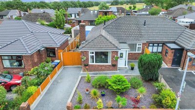 Property on Linkway Avenue, WN4 8XE
