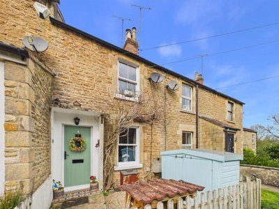 Property on Baydons Lane, SN15 3JX