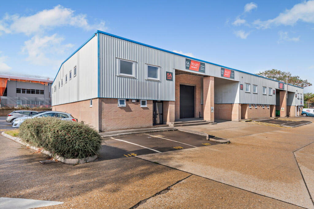 Distribution Warehouse