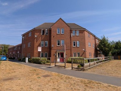 Property on Dexter Avenue, NG31 7EL