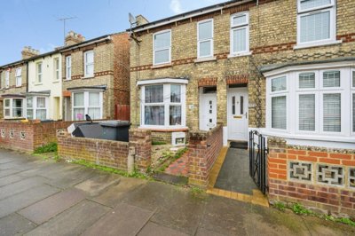 Property on Gratton Road, MK40 4EF