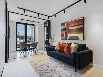 Property on Sun Street, EC2A 2FJ