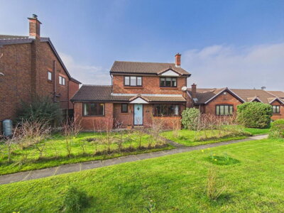 Property on Dale Court, WF8 3SF