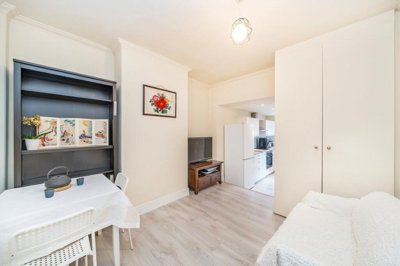 Maisonette