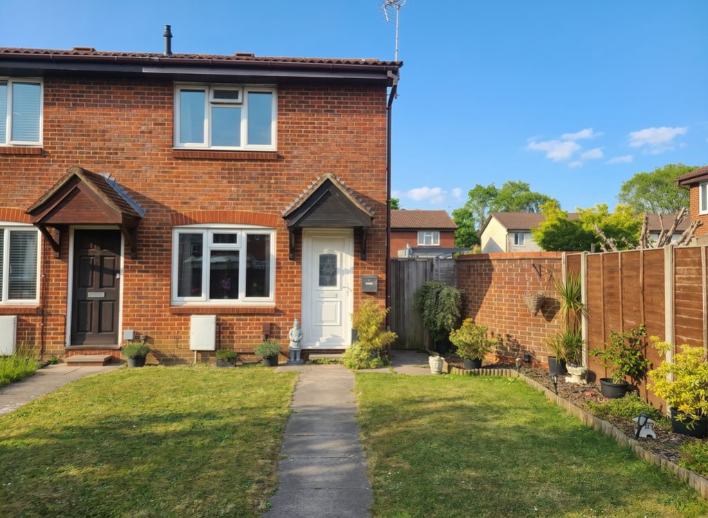 Property main image