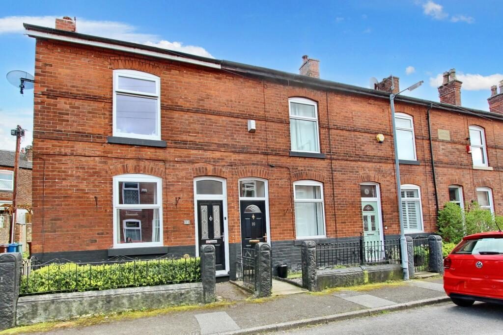 Terraced House
