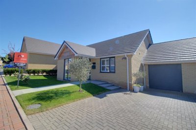 Property on Chapel View, HR9 7ZQ