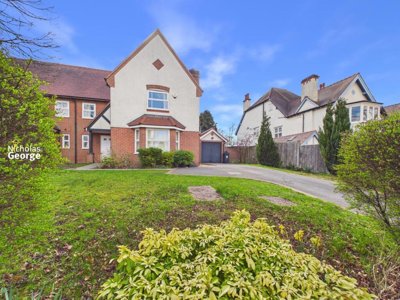 Property on Reddings Road, B13 8LW