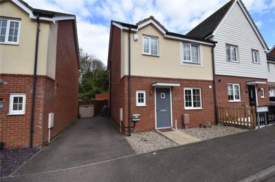 Property on Heron Way, CO12 3FD