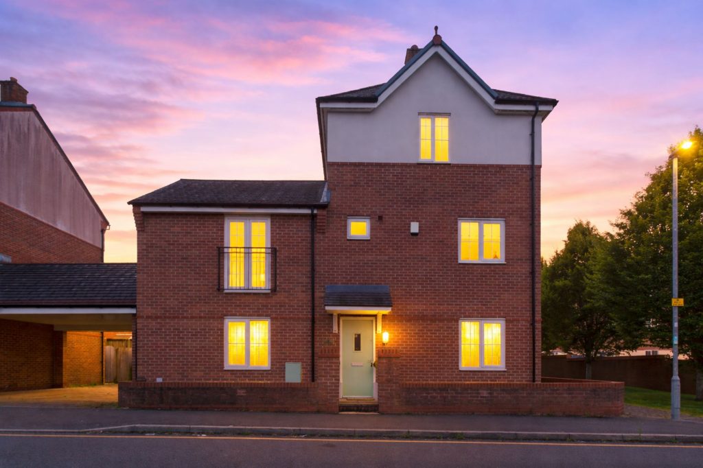 Property main image