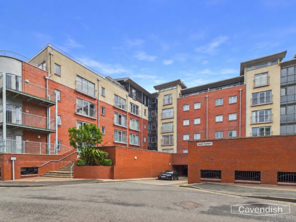 Property main image