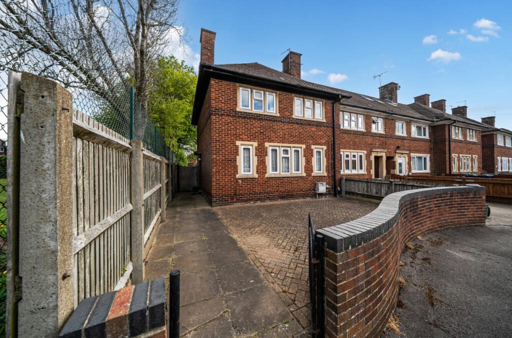 Terraced House
