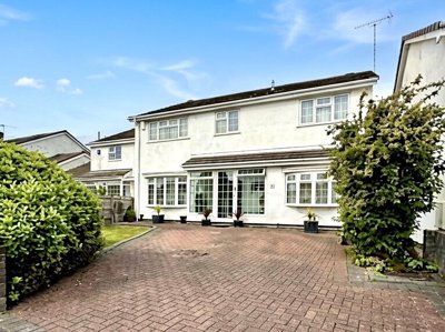 Property on Clos Cefni, CF62 7BJ