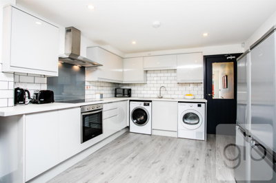 Property on Argyll Street, CV2 4FL