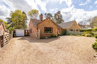 Property on Brow Of The Hill, PE32 1EN