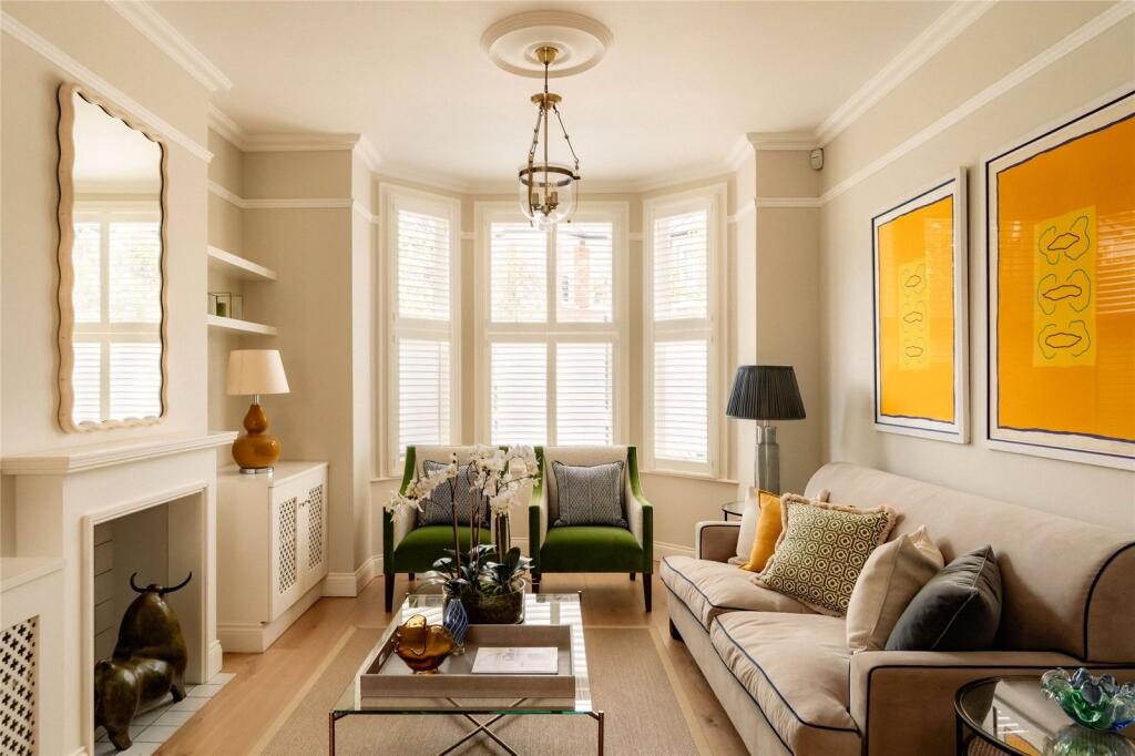 Terraced House