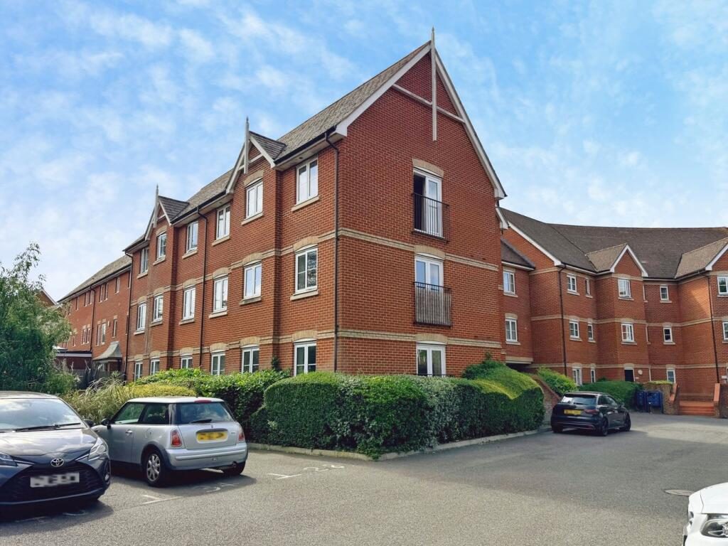 Property main image