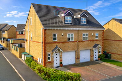 Property on Hawthorn Way, WF8 2FD